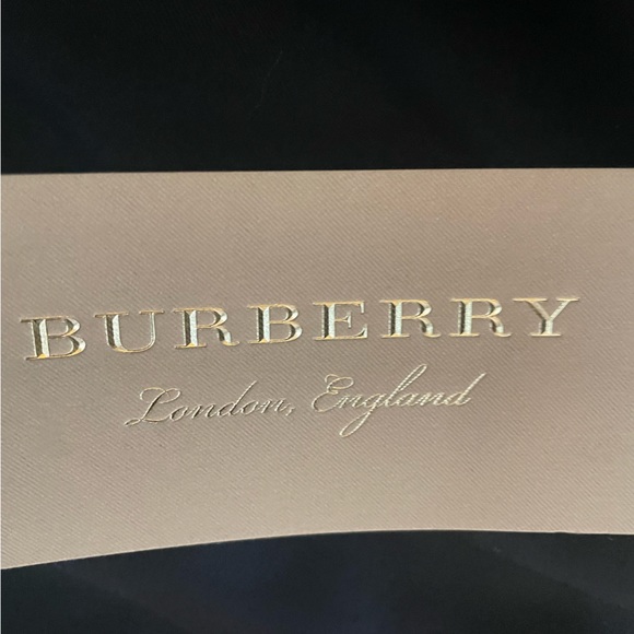 Burberry Classic Black Pencil Skirt NWT - Picture 7 of 11